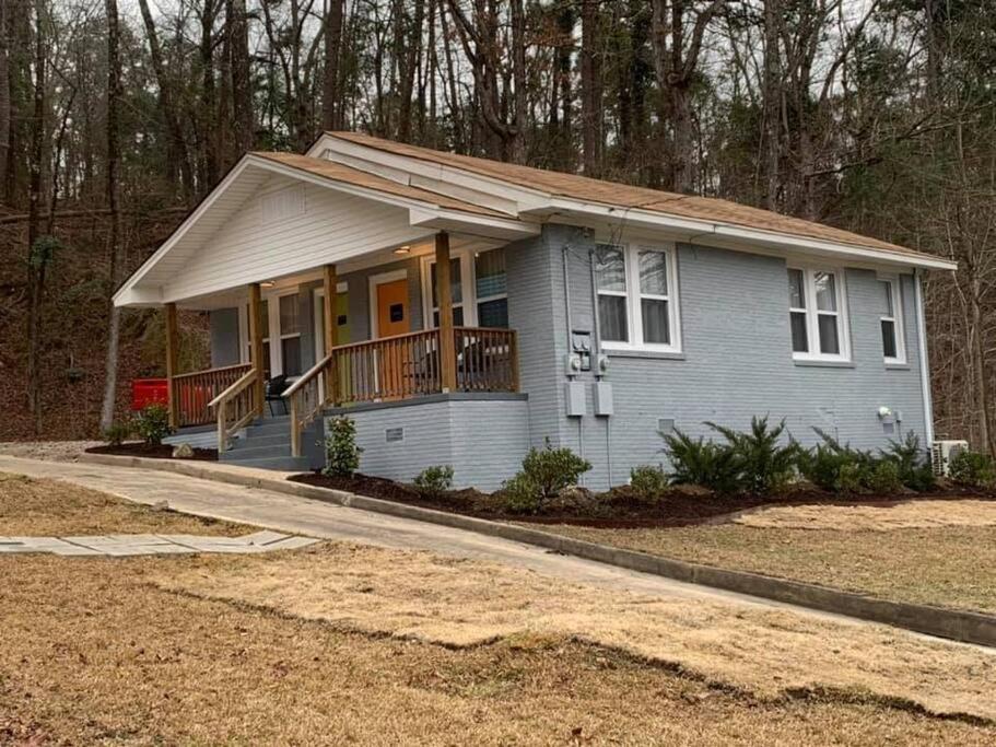 Spring Bungalow - A Cozy Getaway In Downtown Hot Springs! Exterior photo